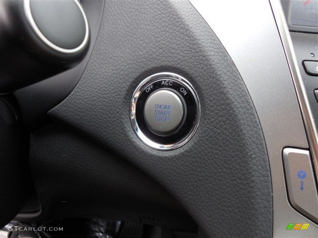 2012 Azera  - Smoke Gray Metallic / Black photo #31
