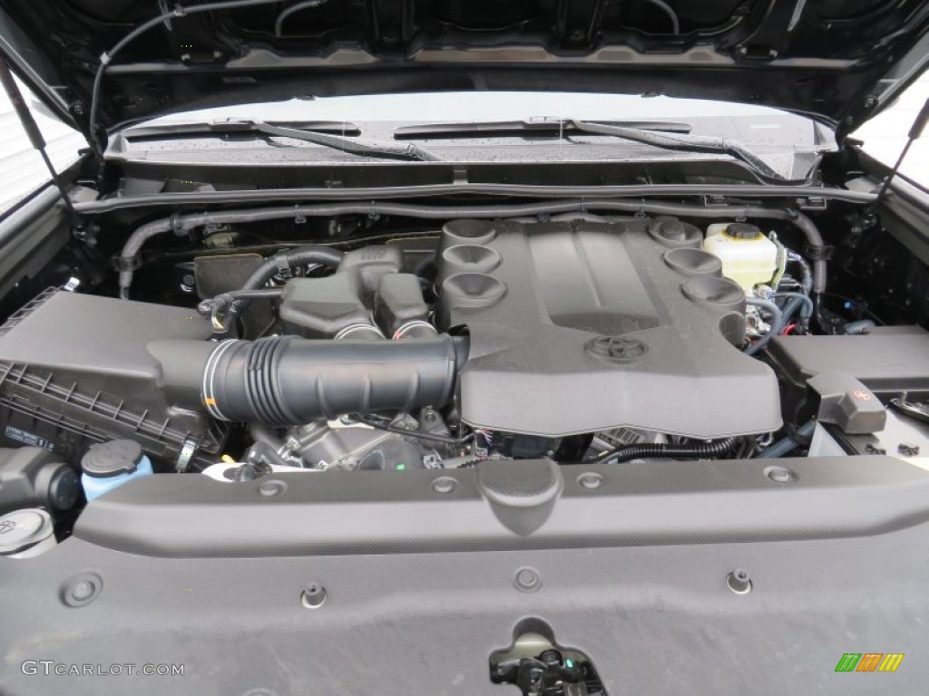2014 Toyota 4Runner Limited Engine Photos