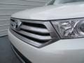 2013 Blizzard White Pearl Toyota Highlander SE  photo #11