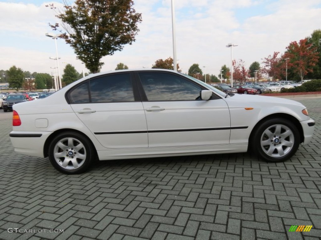 2005 3 Series 325i Sedan - Alpine White / Sand photo #6
