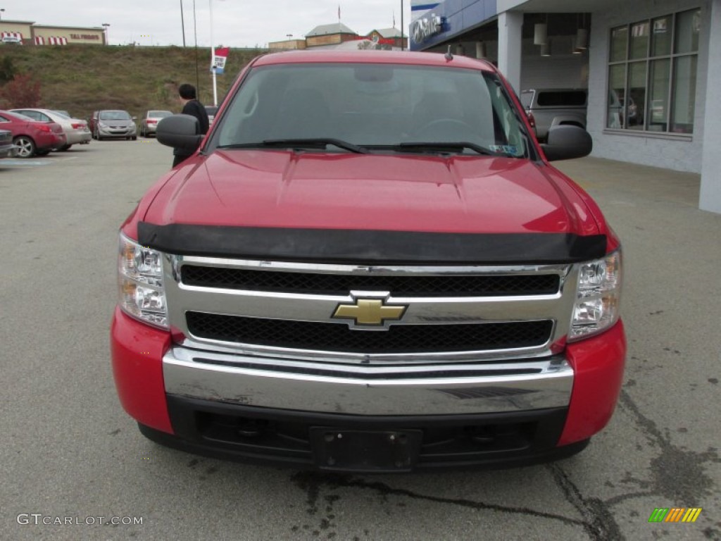 2008 Silverado 1500 Z71 Extended Cab 4x4 - Victory Red / Ebony photo #2