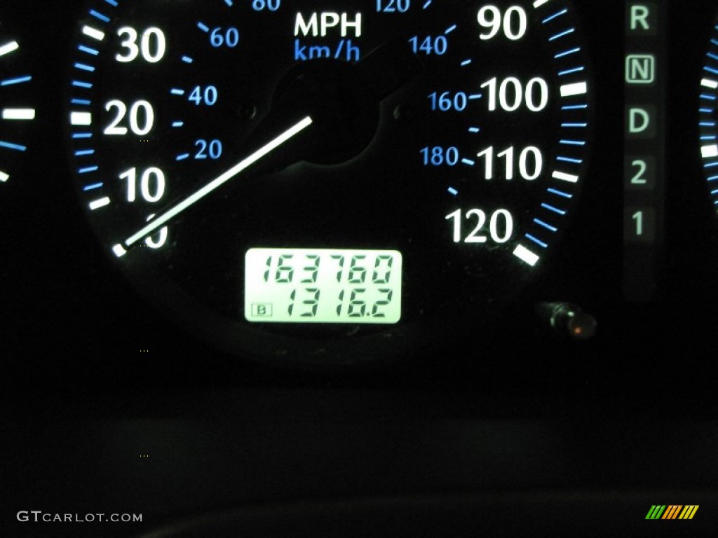 2002 QX4 4x4 - Black Obsidian / Graphite photo #23