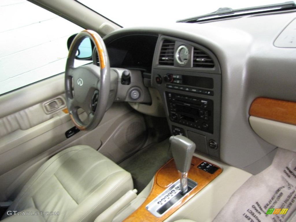 2002 QX4 4x4 - Black Obsidian / Graphite photo #24
