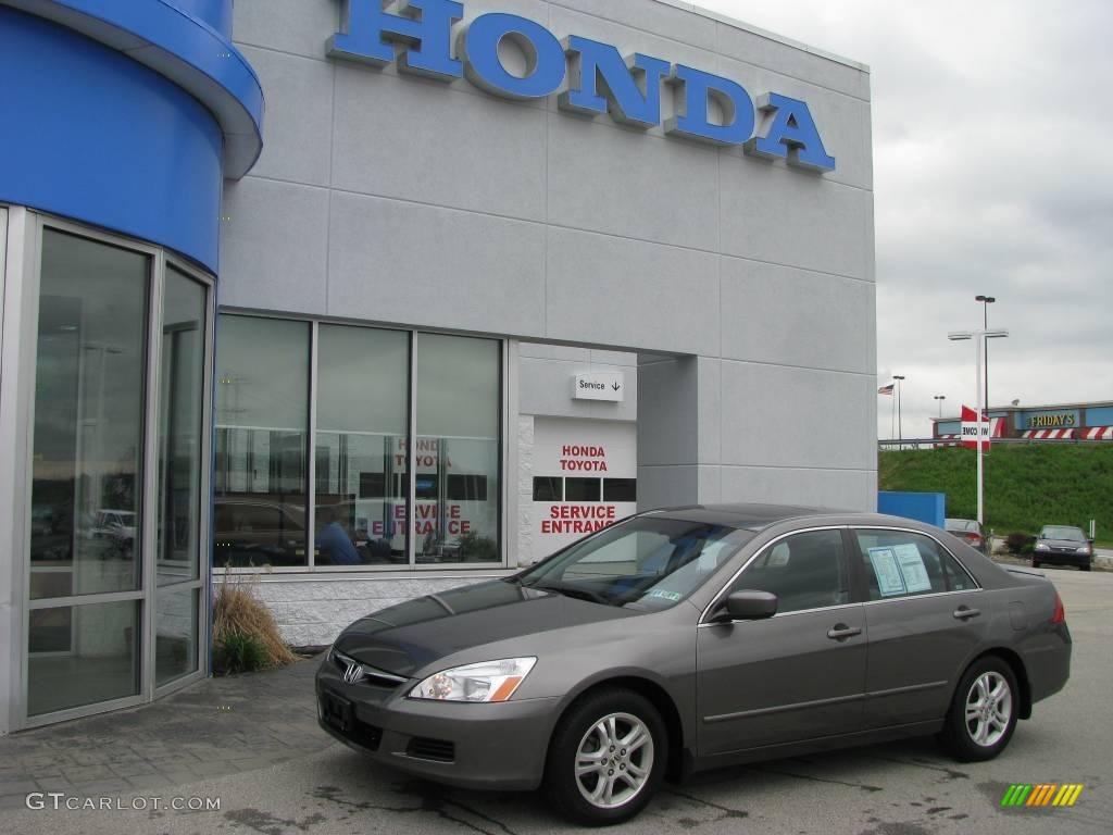 2006 Accord EX Sedan - Carbon Bronze Pearl / Black photo #1