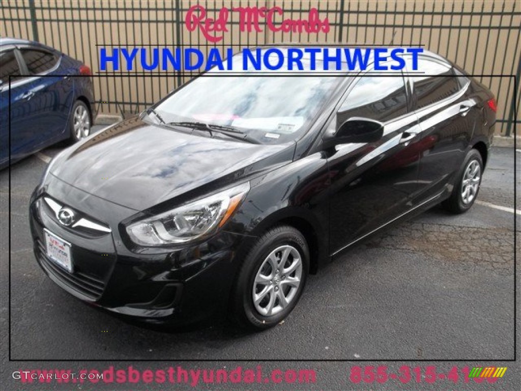 2013 Accent GLS 4 Door - Ultra Black / Gray photo #1