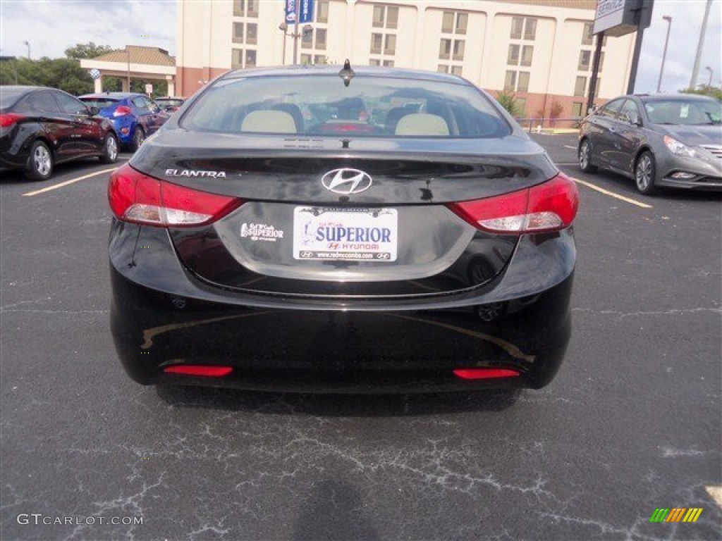 2013 Elantra GLS - Black / Beige photo #3