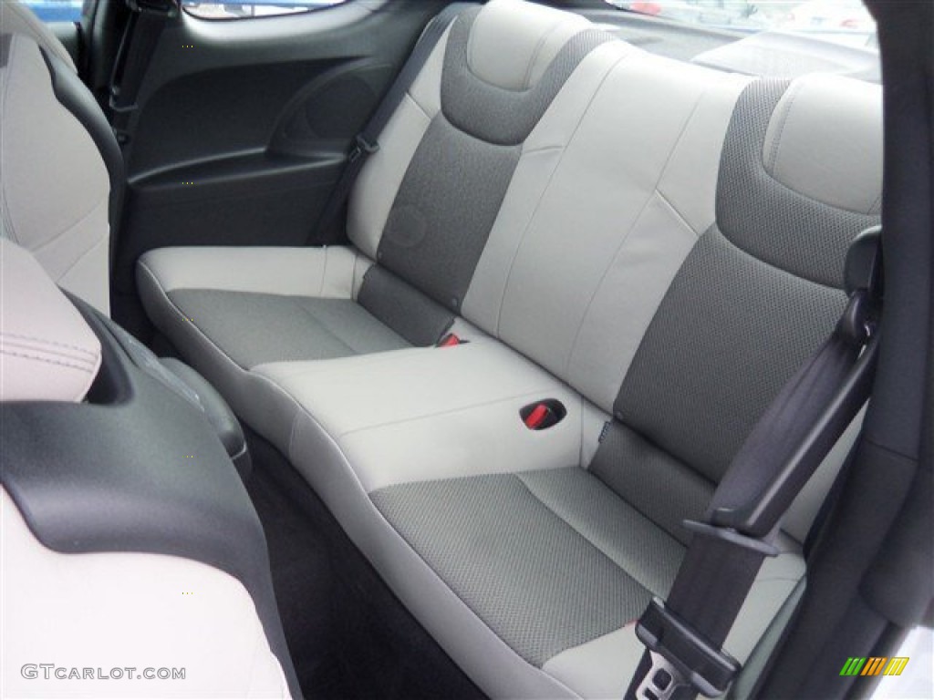 2013 Genesis Coupe 2.0T Premium - Monaco White / Gray Leather/Gray Cloth photo #6