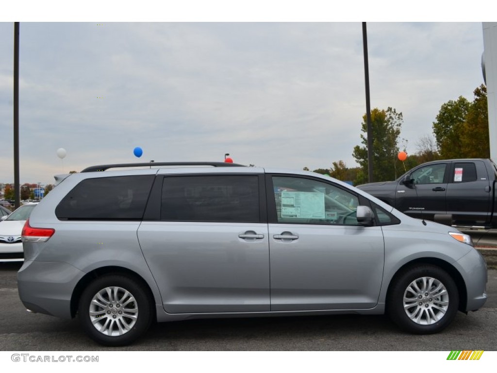 2014 Sienna XLE - Silver Sky Metallic / Light Gray photo #6