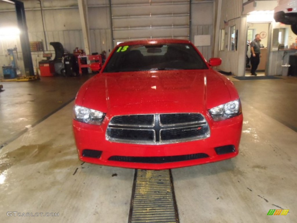 2013 Charger SE - Redline 3 Coat Pearl / Black photo #2