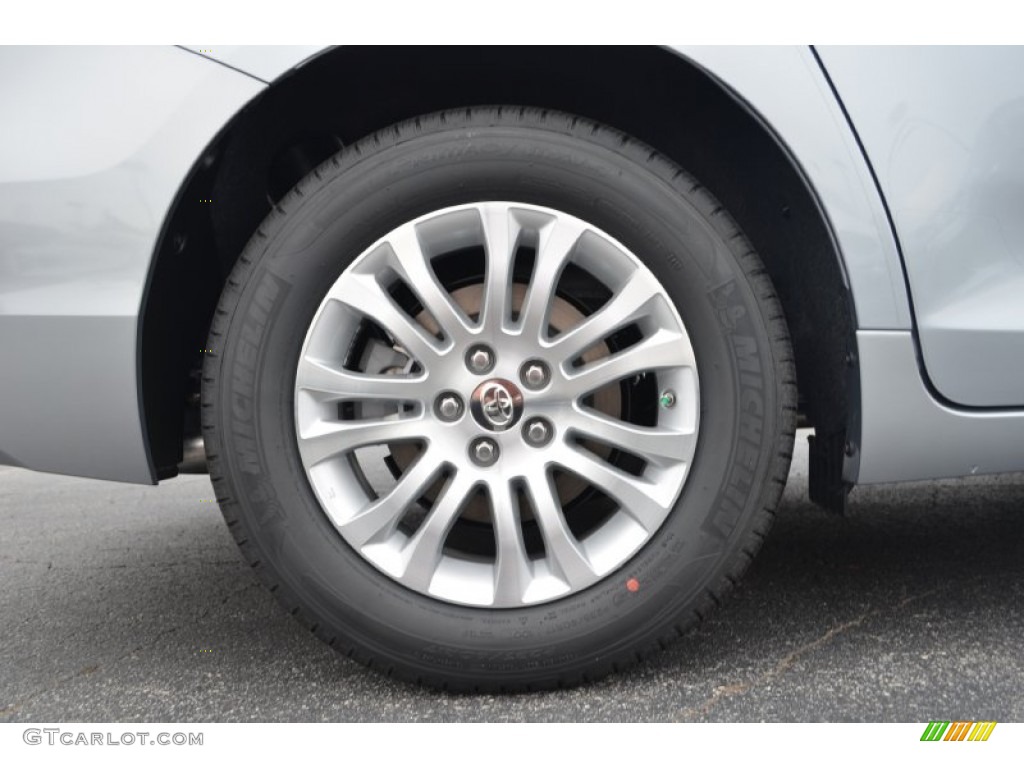 2014 Sienna XLE - Silver Sky Metallic / Light Gray photo #20