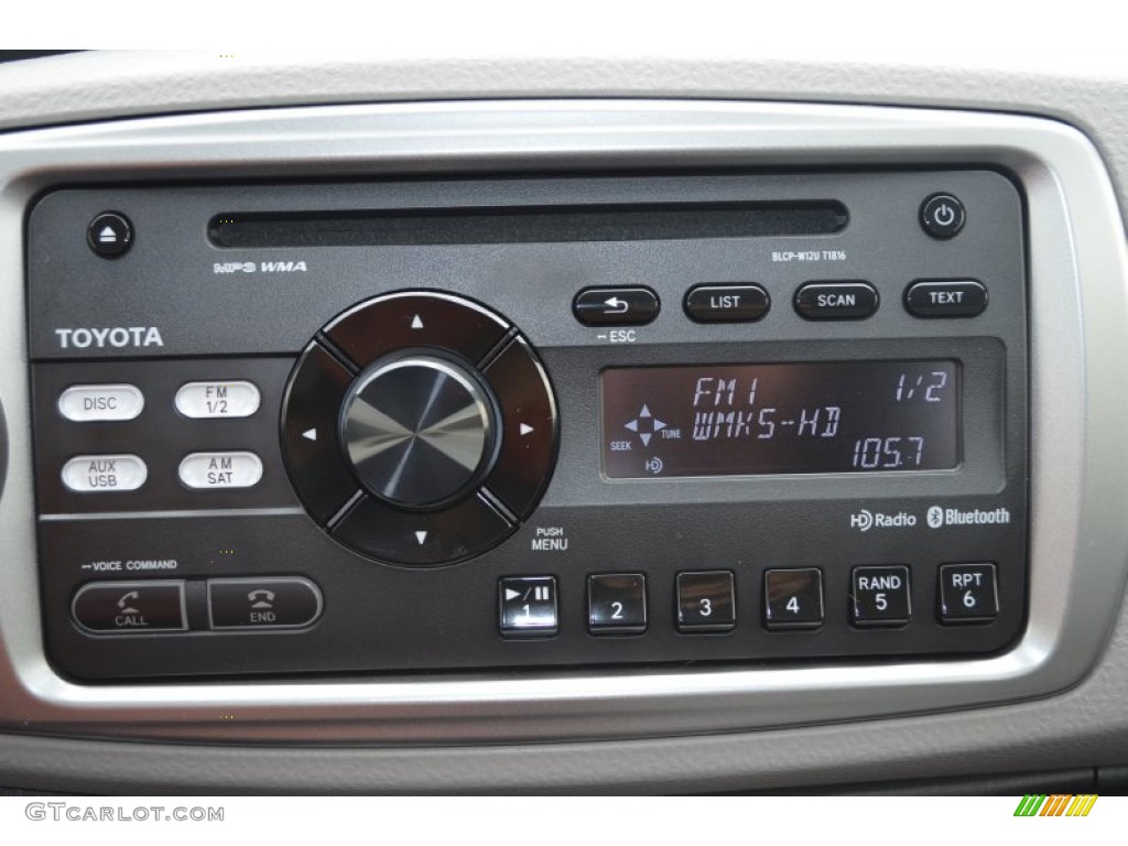 2014 Toyota Yaris L 3 Door Audio System Photo #87430706