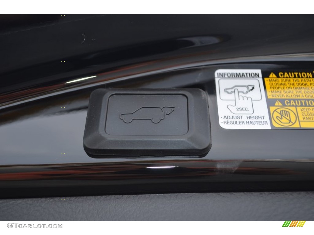2013 RAV4 Limited - Black / Ash photo #17