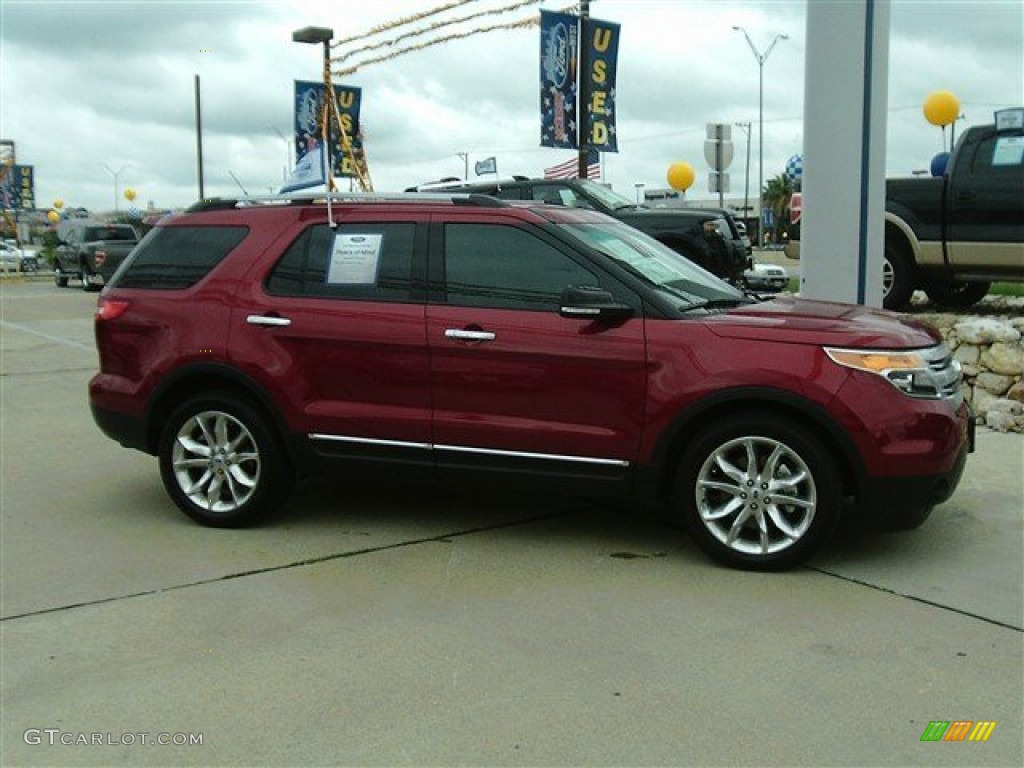 2013 Explorer XLT - Ruby Red Metallic / Medium Light Stone photo #6