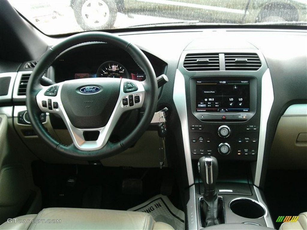 2013 Explorer XLT - Ruby Red Metallic / Medium Light Stone photo #15