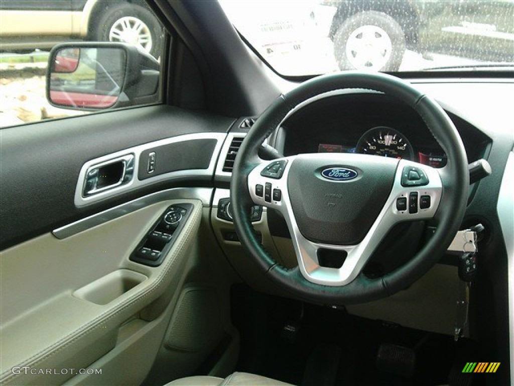 2013 Explorer XLT - Ruby Red Metallic / Medium Light Stone photo #16