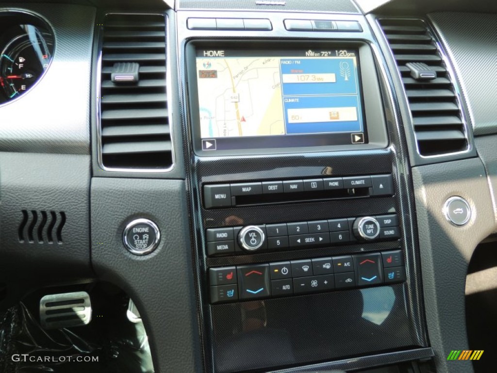 2010 Taurus SHO AWD - White Platinum Metallic Tri-Coat / Charcoal Black photo #20