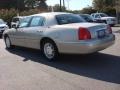 2009 Light French Silk Metallic Lincoln Town Car Signature Limited  photo #3