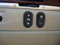 Light French Silk Metallic - Town Car Signature Limited Photo No. 21