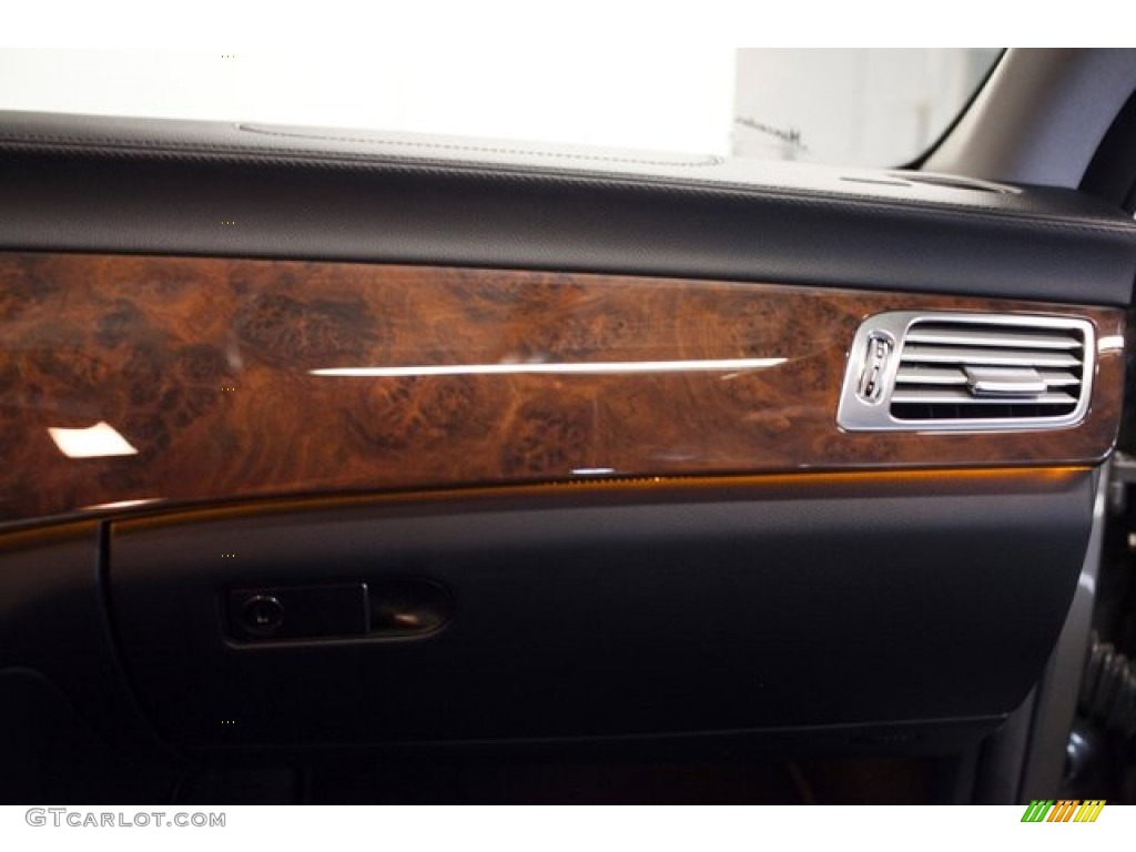 2012 CLS 550 Coupe - Indium Grey Metallic / Black photo #47