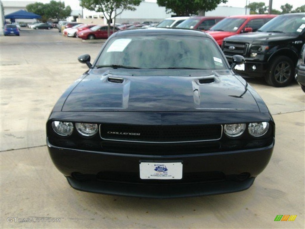 2011 Challenger SE - Deep Water Blue Pearl / Dark Slate Gray photo #1