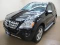 Black - ML 350 4Matic Photo No. 4
