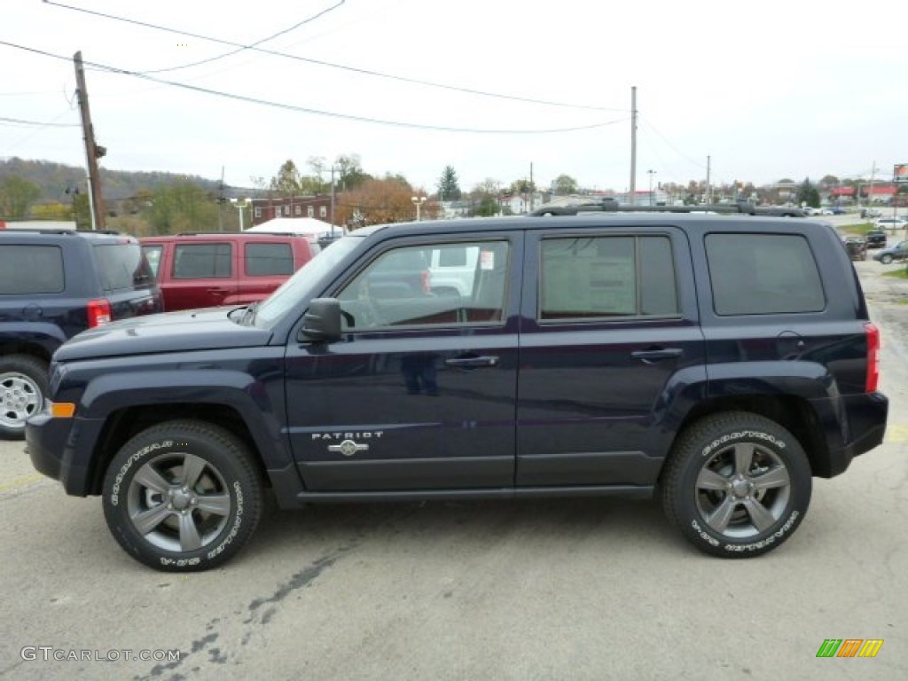 2014 Patriot Latitude 4x4 - True Blue Pearl / Dark Slate Gray photo #2