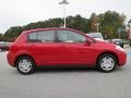Red Alert - Versa 1.8 S Hatchback Photo No. 6