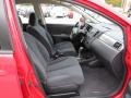 Red Alert - Versa 1.8 S Hatchback Photo No. 14