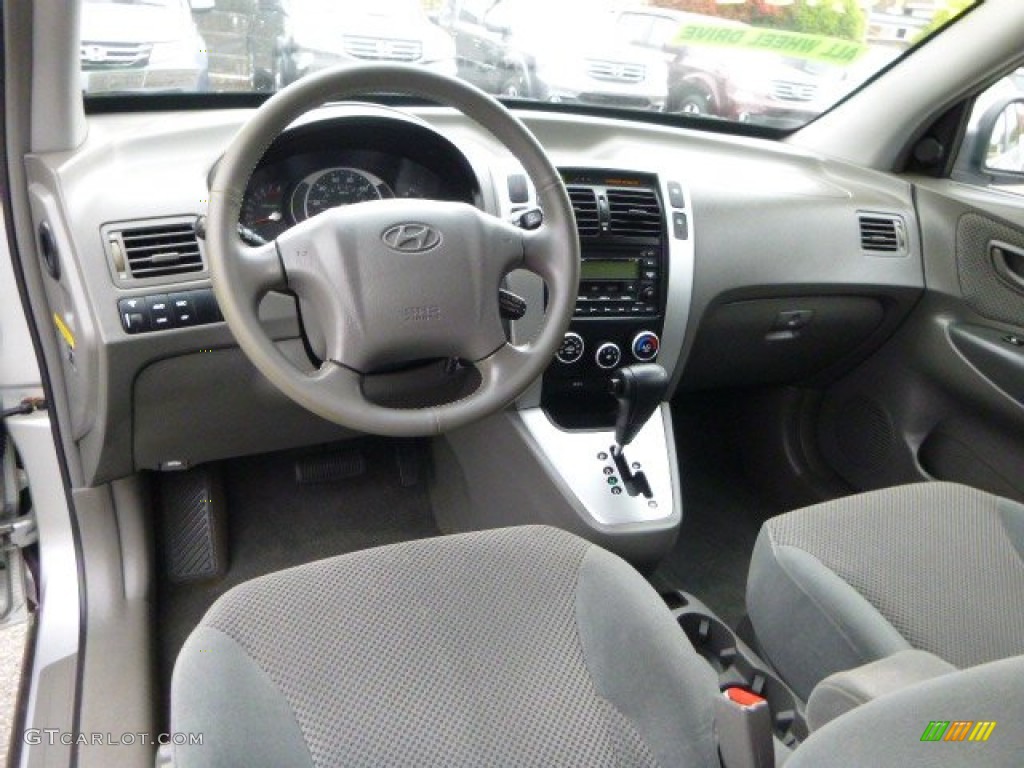 2007 Tucson SE 4WD - Platinum Metallic / Gray photo #17