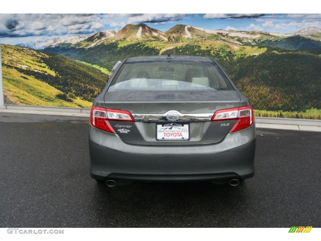 2014 Camry XLE V6 - Magnetic Gray Metallic / Ivory photo #4