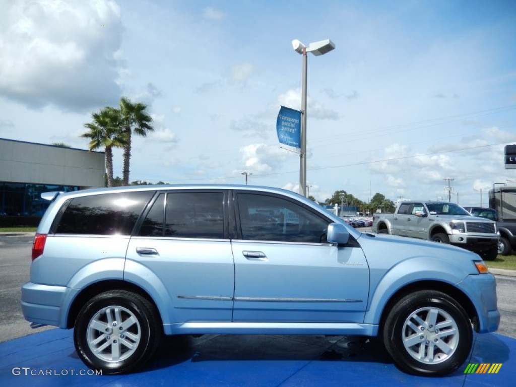 Crystal Blue Metallic 2004 Isuzu Axiom XS Exterior Photo #87452858