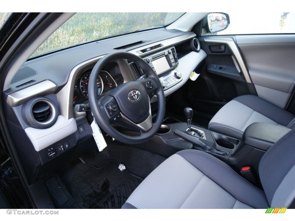 2013 RAV4 XLE AWD - Black / Ash photo #5
