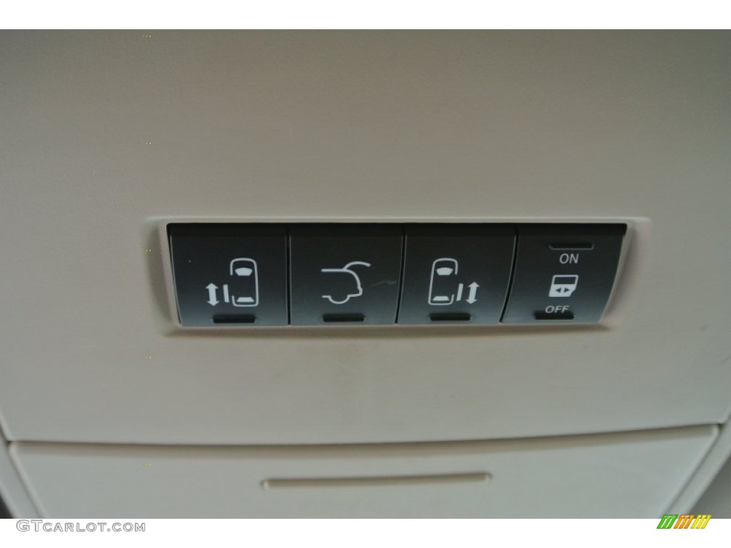 2012 Grand Caravan SXT - Dark Charcoal Pearl / Black/Light Graystone photo #12