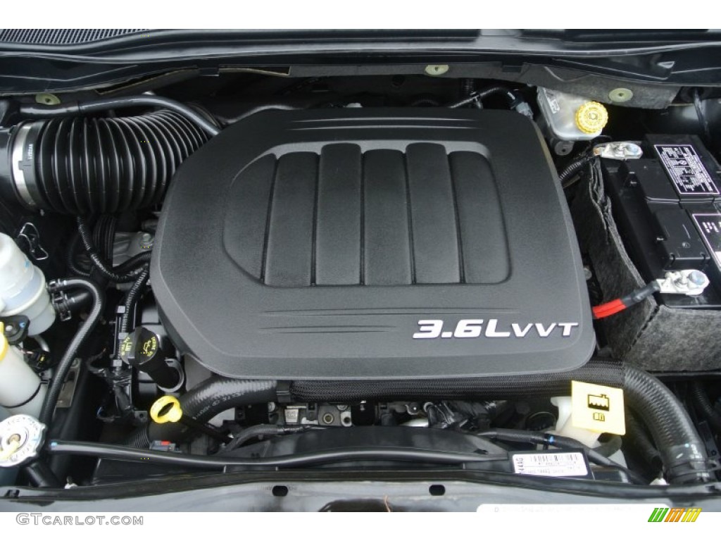 2012 Grand Caravan SXT - Dark Charcoal Pearl / Black/Light Graystone photo #23