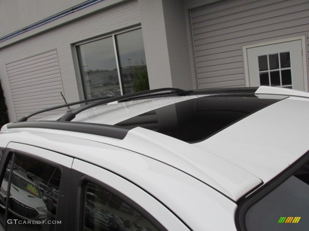 2010 Santa Fe Limited 4WD - Pearl White / Beige photo #4