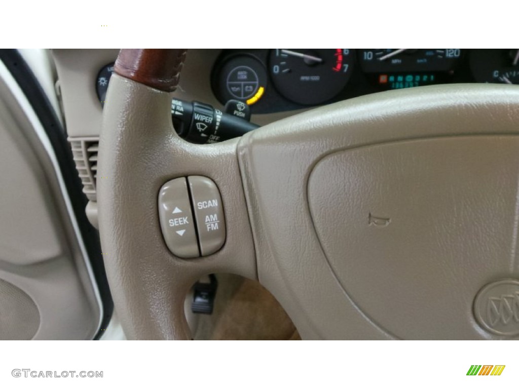 2003 Regal LS - White / Taupe photo #17