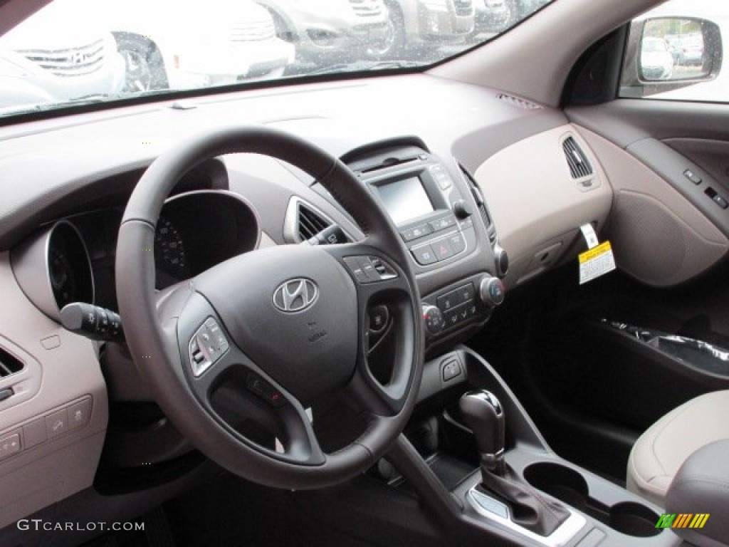 2014 Tucson SE - Kona Bronze / Beige photo #8
