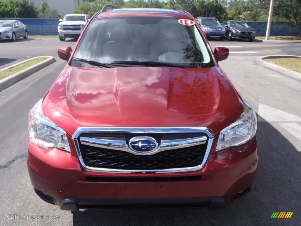 2014 Forester 2.5i Limited - Venetian Red Pearl / Platinum photo #2