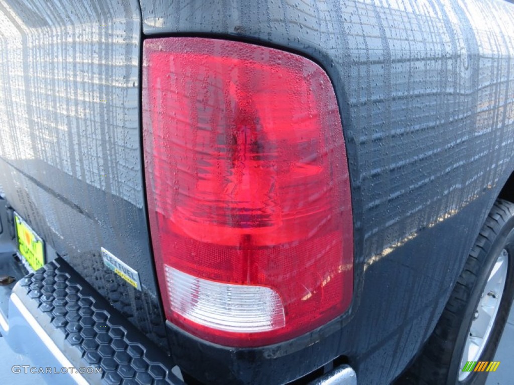 2009 Ram 1500 ST Quad Cab - Brilliant Black Crystal Pearl / Dark Slate/Medium Graystone photo #17