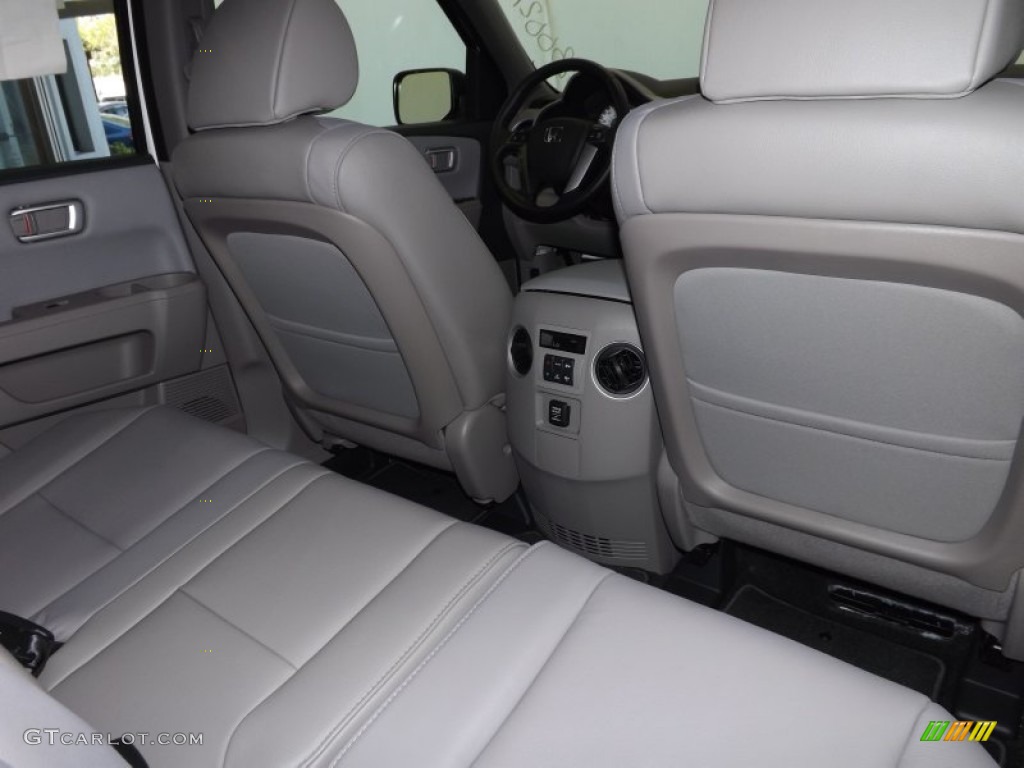 2014 Pilot EX-L - Taffeta White / Gray photo #28