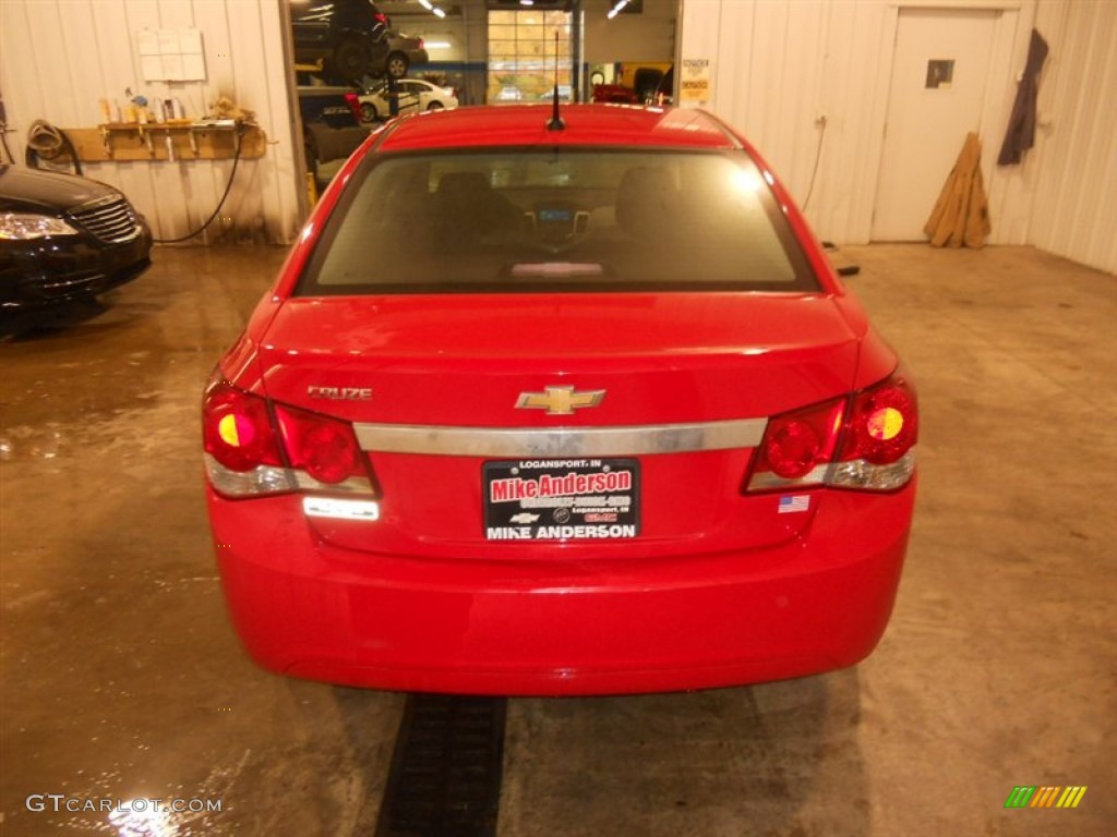 2014 Cruze LS - Red Hot / Jet Black/Medium Titanium photo #3