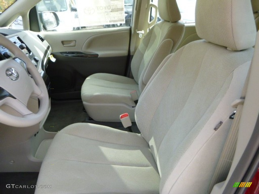 2014 Toyota Sienna L Front Seat Photos