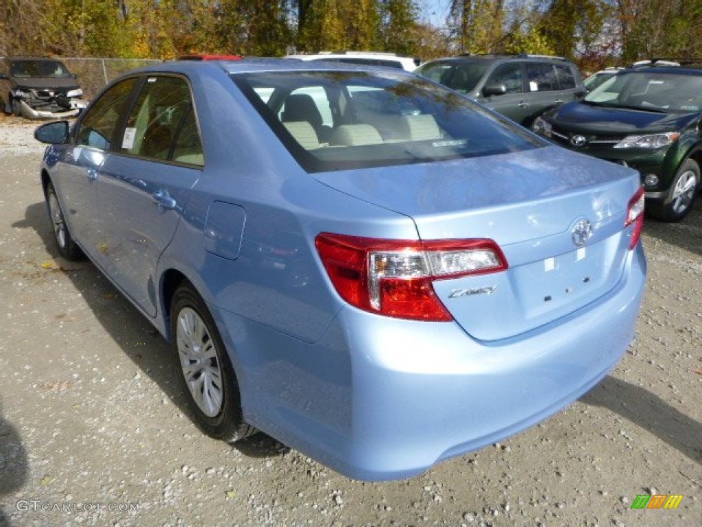 2014 Camry LE - Clearwater Blue Metallic / Ivory photo #5