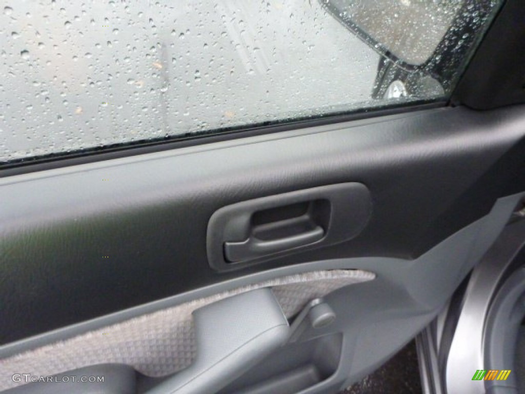 2005 Civic Value Package Sedan - Magnesium Metallic / Gray photo #17