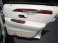 1999 Ivory Parchment Pearl Tri-Coat Lincoln Town Car Cartier  photo #13