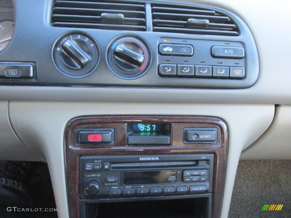 1997 Accord SE Sedan - Heather Mist Metallic / Ivory photo #15