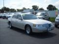 1999 Ivory Parchment Pearl Tri-Coat Lincoln Town Car Cartier  photo #32