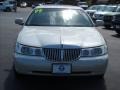 1999 Ivory Parchment Pearl Tri-Coat Lincoln Town Car Cartier  photo #33