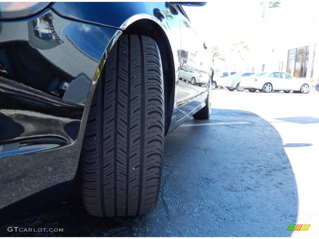2007 C70 T5 Convertible - Solid Black / Off-Black photo #13