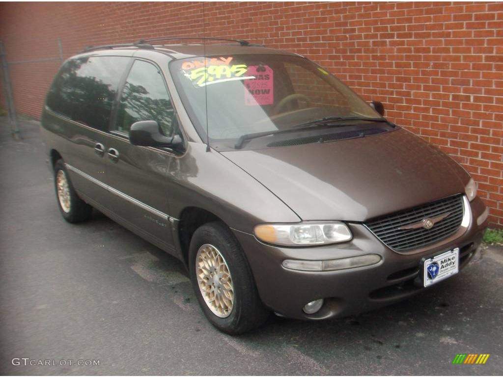 1998 Town & Country LXi - Taupe Metallic / Camel photo #7
